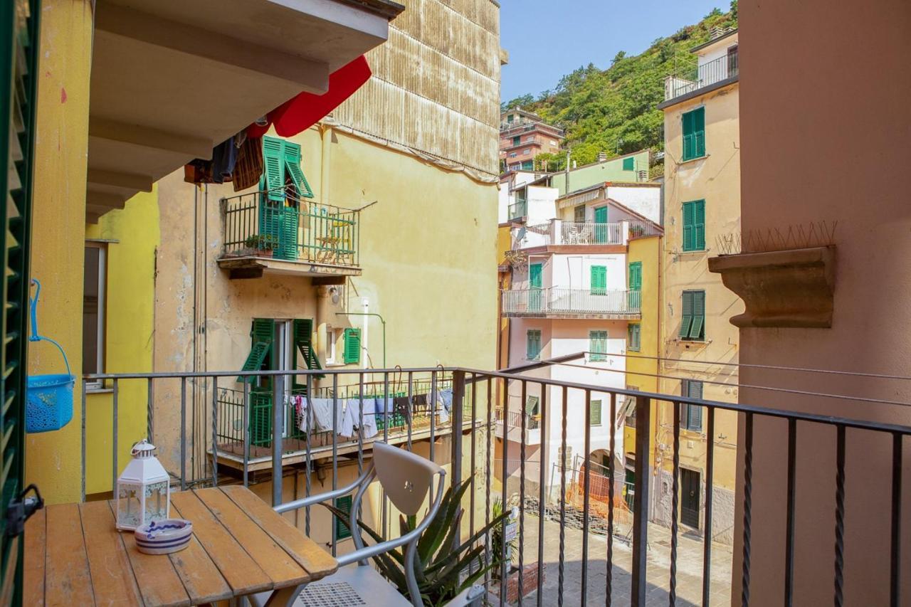 Casa Adriana Apartment Riomaggiore Exterior photo